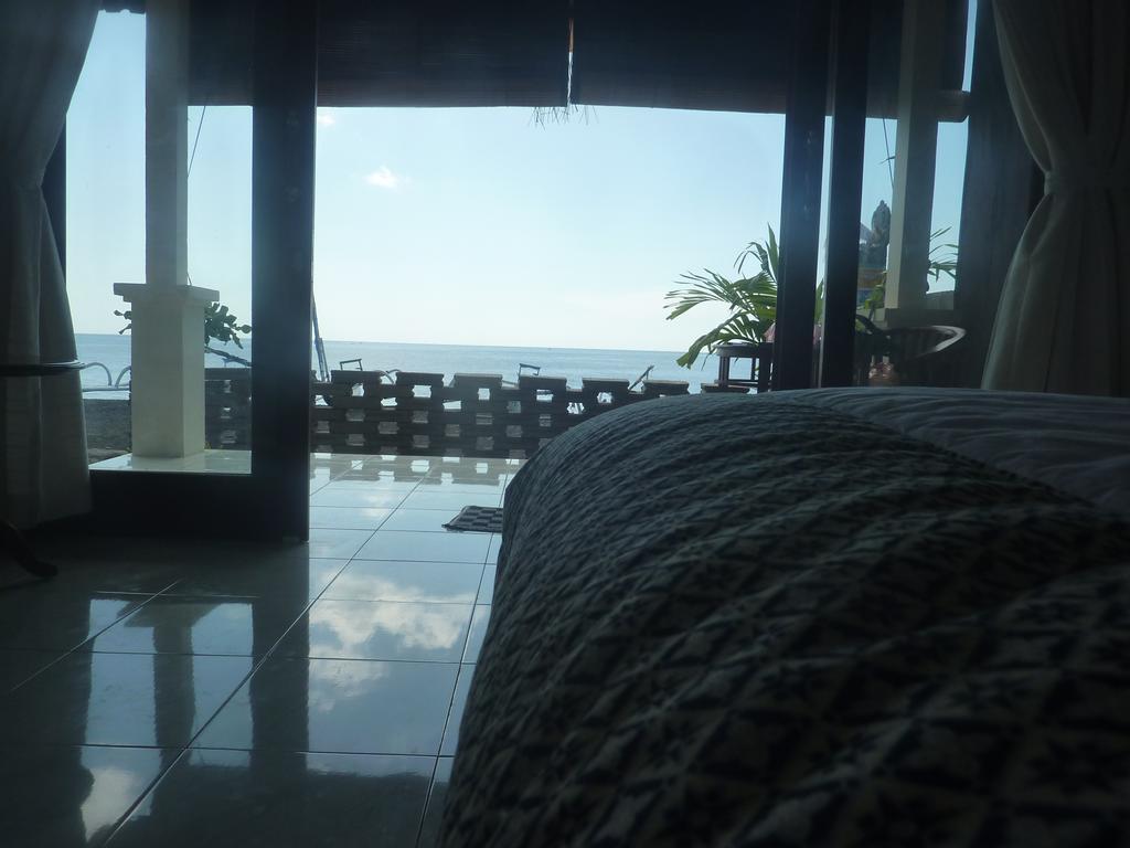 Tambun Sari Beach Homestay Amed  Ruang foto